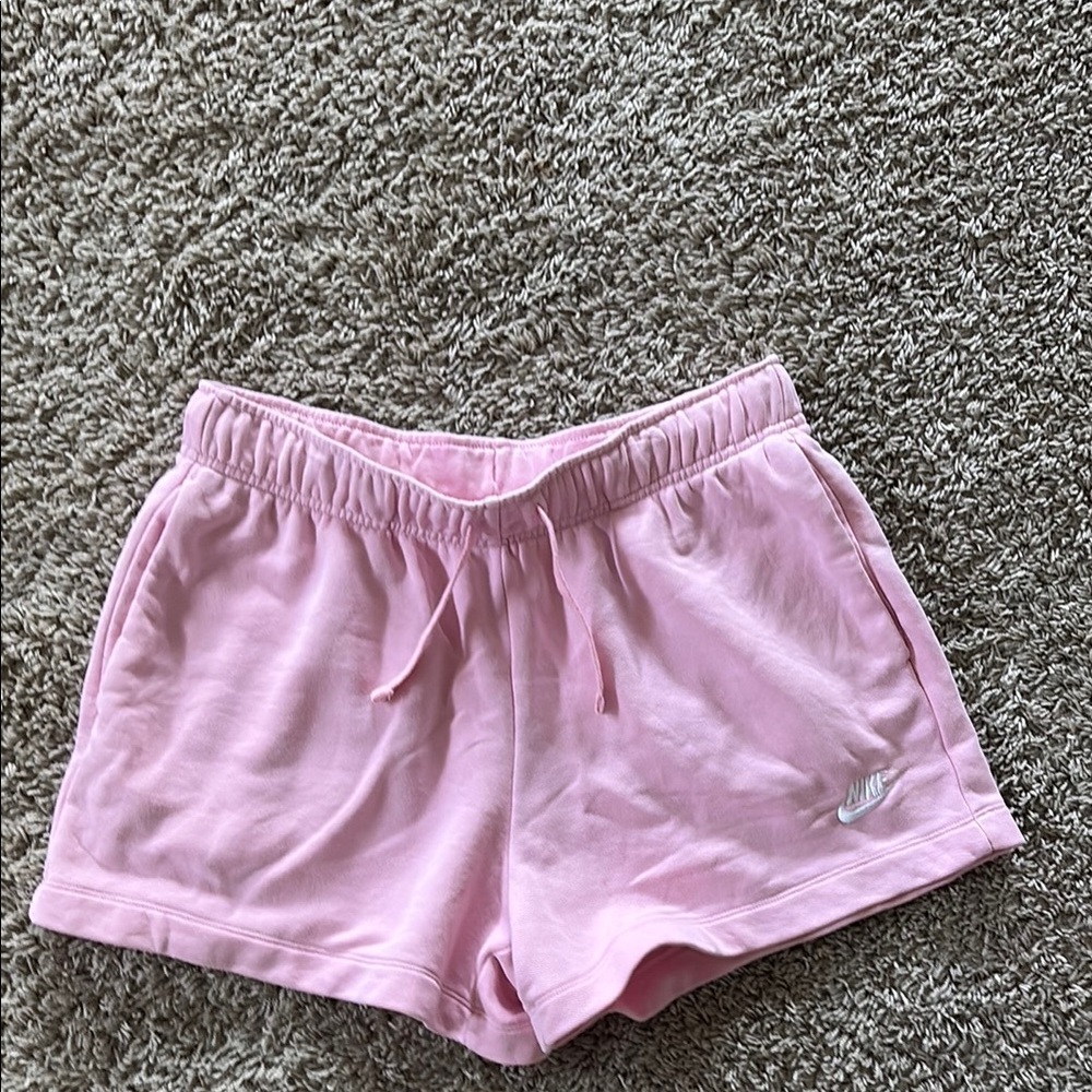 Nike Pink Athletic Shorts Elastic Waistband Relaxed Fit